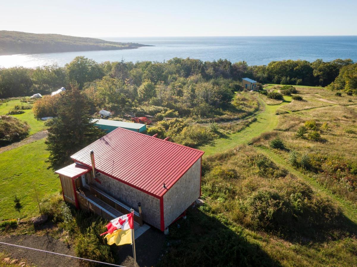Maregold Centre - Juniper Cabin And Rose Cabin Victoria Beach Exterior foto