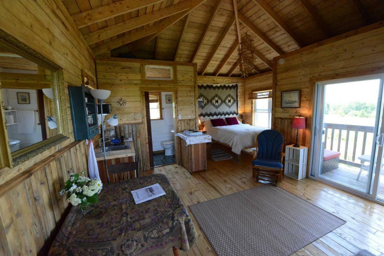Maregold Centre - Juniper Cabin And Rose Cabin Victoria Beach Exterior foto